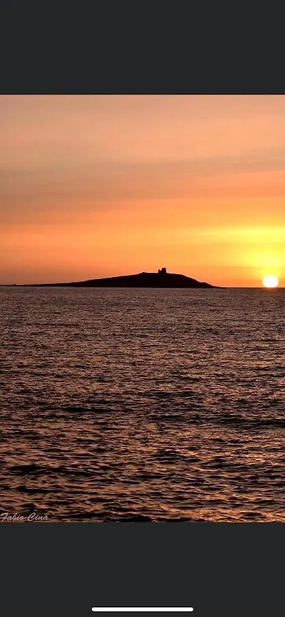 Affittacamere Hotel LA CASA DELLE FATE-Area Marina Protetta Isola delle Femmine