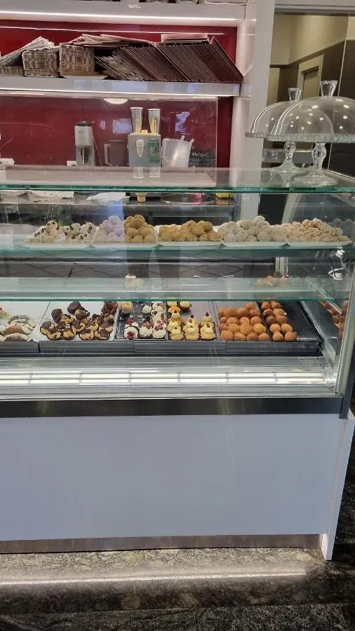 伊索拉戴里费米尼 La Casa Delle Fate-Area Marina Protetta酒店 0*,  意大利