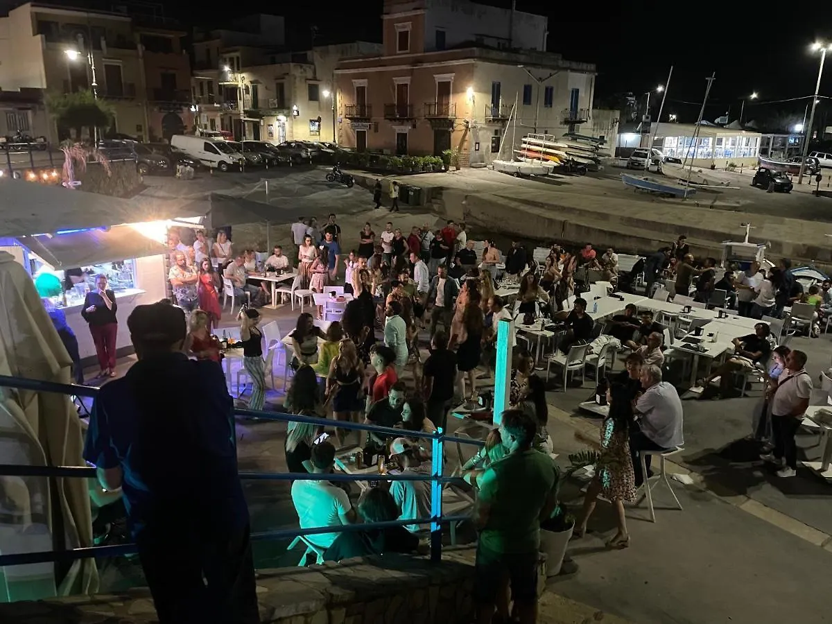 Affittacamere Hotel LA CASA DELLE FATE-Area Marina Protetta Isola delle Femmine