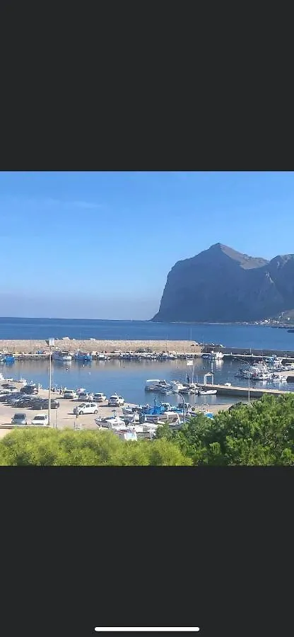Hotel LA CASA DELLE FATE-Area Marina Protetta Isola delle Femmine 0*,  Italia