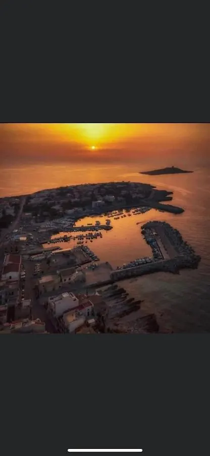 Affittacamere Hotel LA CASA DELLE FATE-Area Marina Protetta Isola delle Femmine Italia